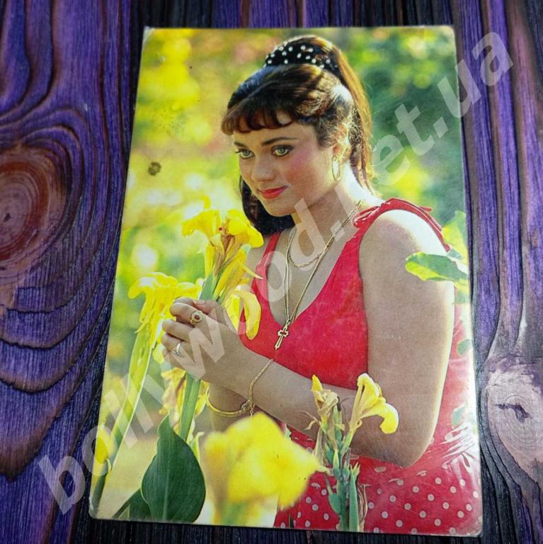 Mandakini rare postcard