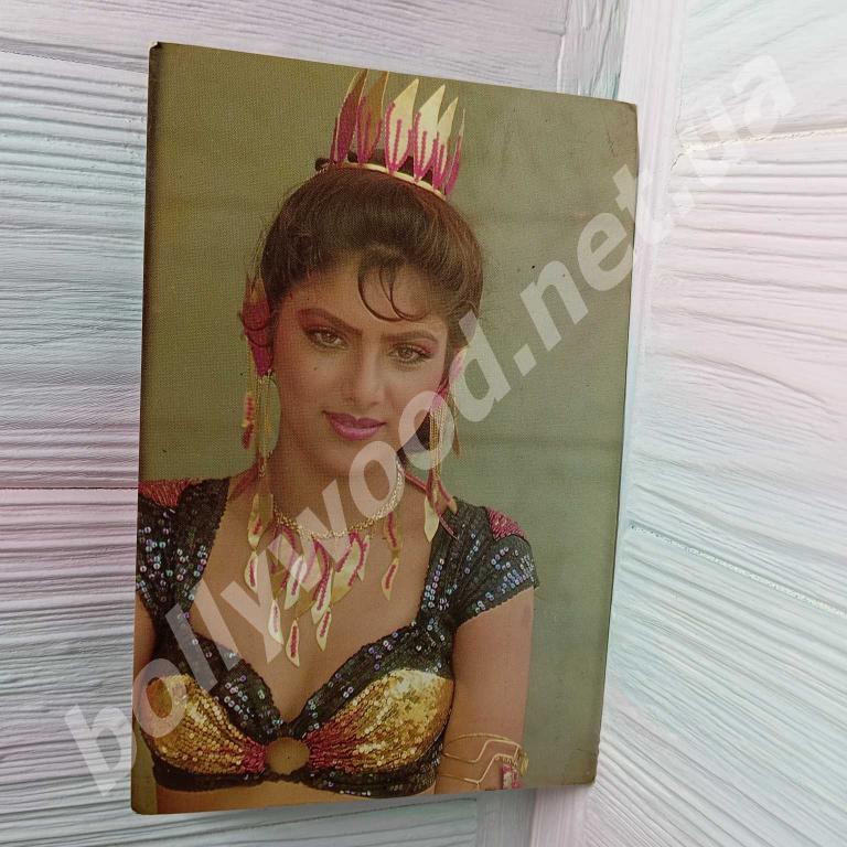 Sonam rare bollywood postcard