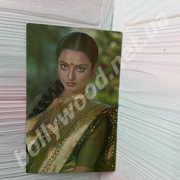 REKHA rare bollywood postcard