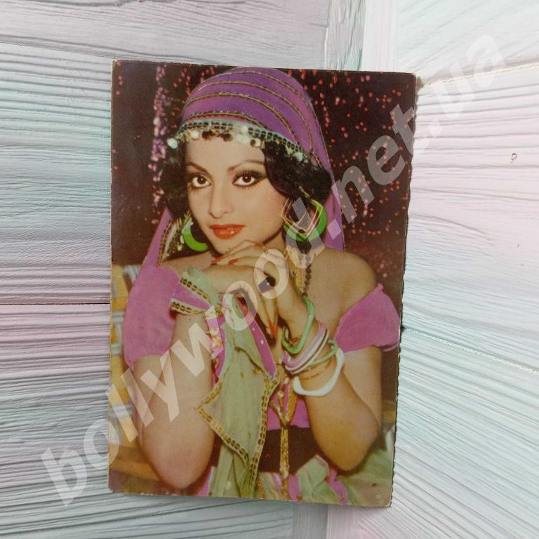 REKHA rare bollywood postcard