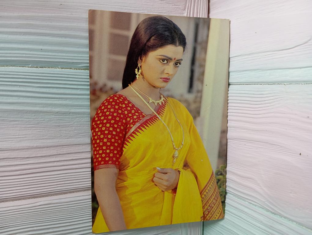 Bhanupriya bollywood rare postcard